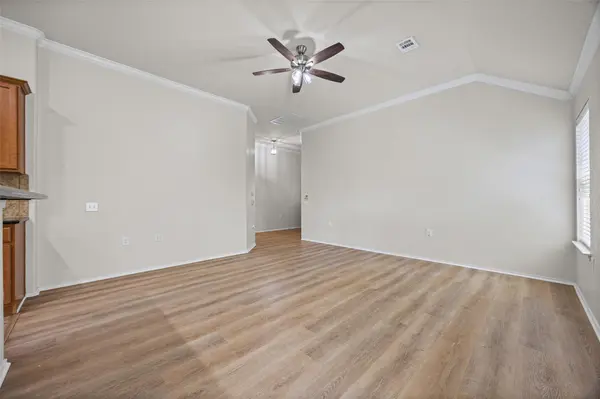 5833 Zachary Scott ST, Austin, TX 78747