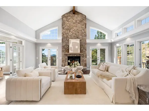 27927 Meadowlark, Golden, CO 80401