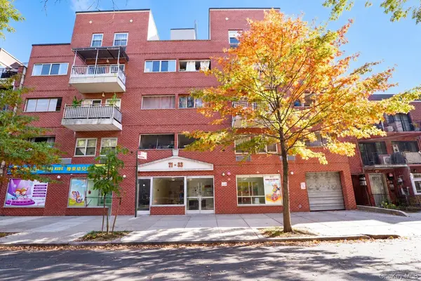 71-33 162nd ST #3B, Fresh Meadows, NY 11365