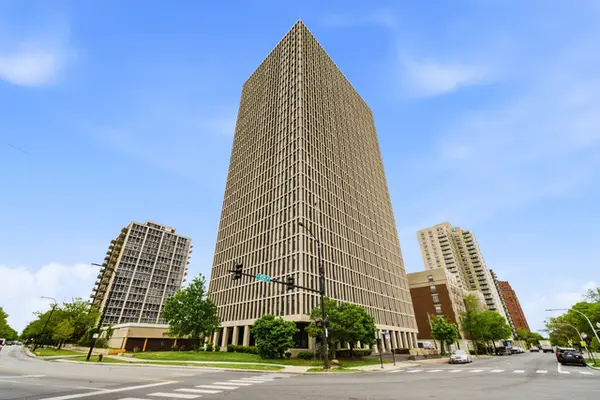 6700 S South Shore DR #11H, Chicago, IL 60649