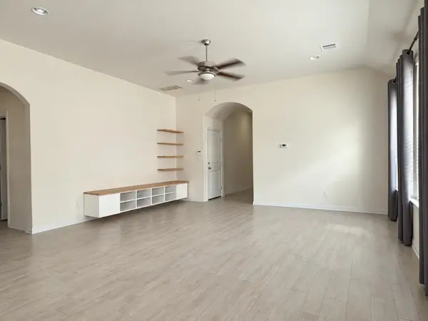6709 Llano Stage TRL, Austin, TX 78738
