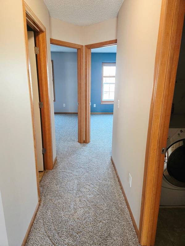 15648 Emerald DR N #4, Hugo, MN 55038