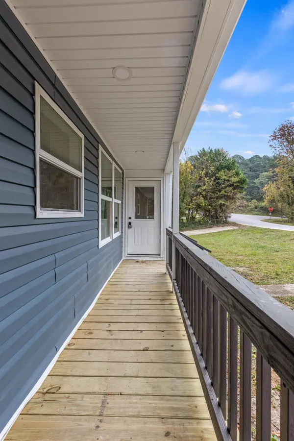 1136 Ridgeland Road, Rossville, GA 30741