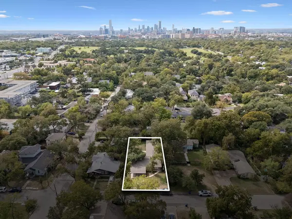 709 E 44th ST, Austin, TX 78751