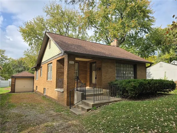 1916 Ralston AVE, Independence, MO 64052