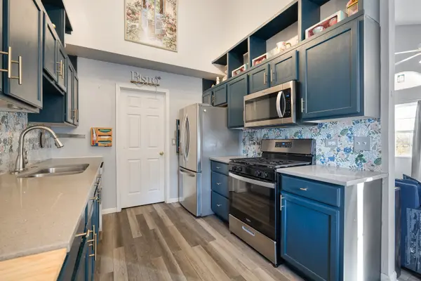 11199 Douglas AVE, Huntley, IL 60142