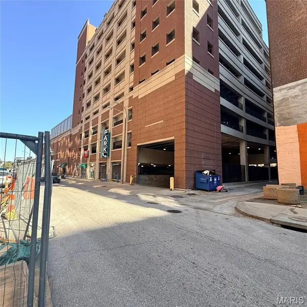 415 N 10th ST #2, St Louis, MO 63101