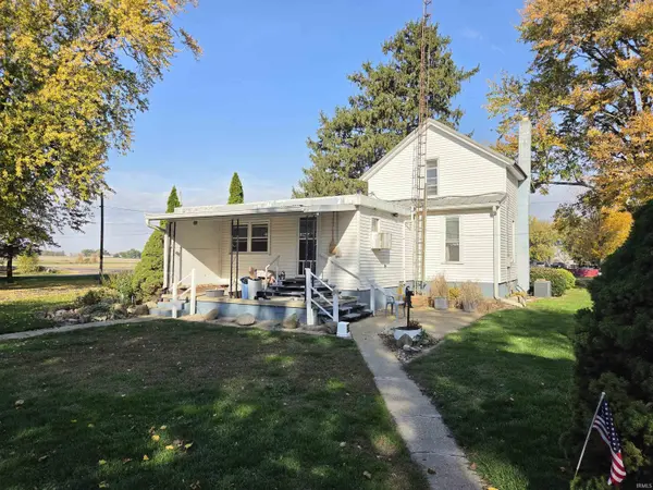 6237 Plymouth Goshen TRL, Bremen, IN 46506-9386