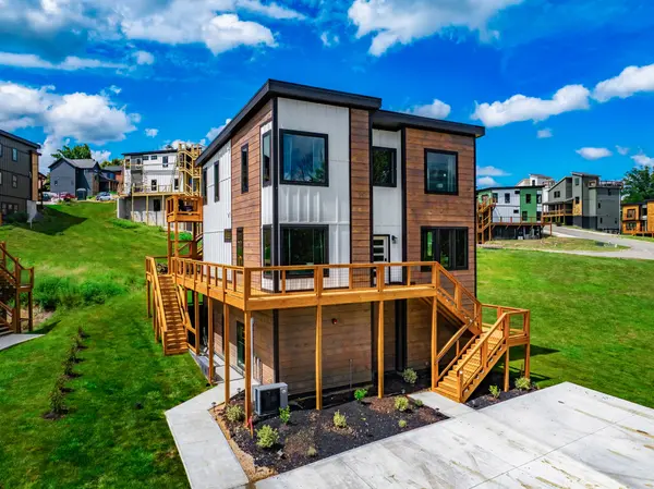 721 Bullwinkle Way, Sevierville, TN 37862