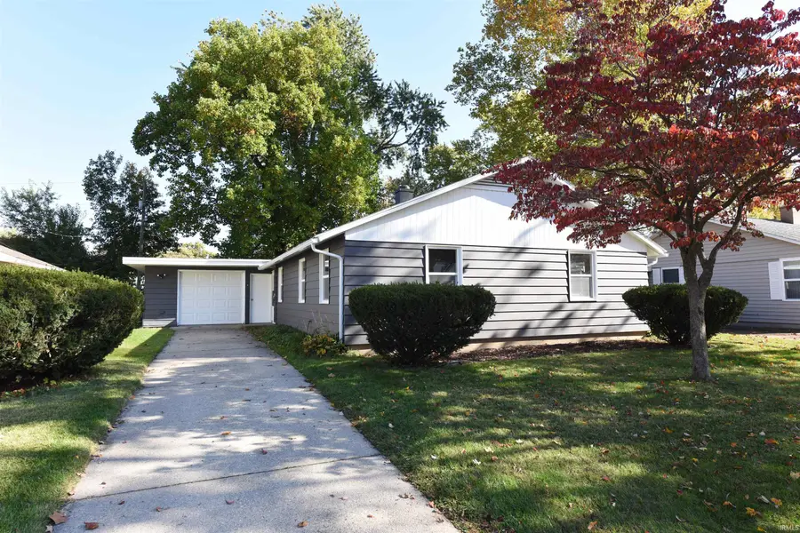 3128 Wilder DR, South Bend, IN 46615