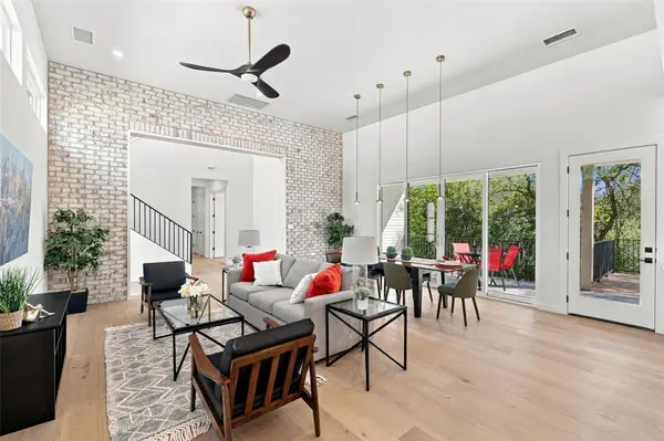 2709 De Soto DR, Austin, TX 78733