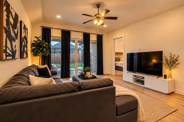 2205 Bobtail PASS, Leander, TX 78641