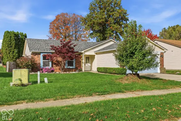 8220 Parsley LN, Indianapolis, IN 46237
