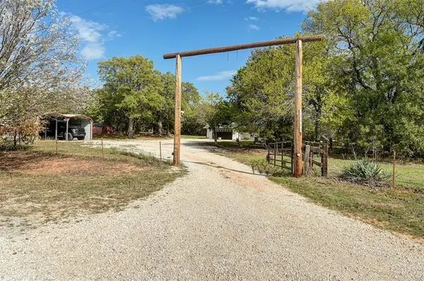 12333 E Tecumseh RD, Norman, OK 73026
