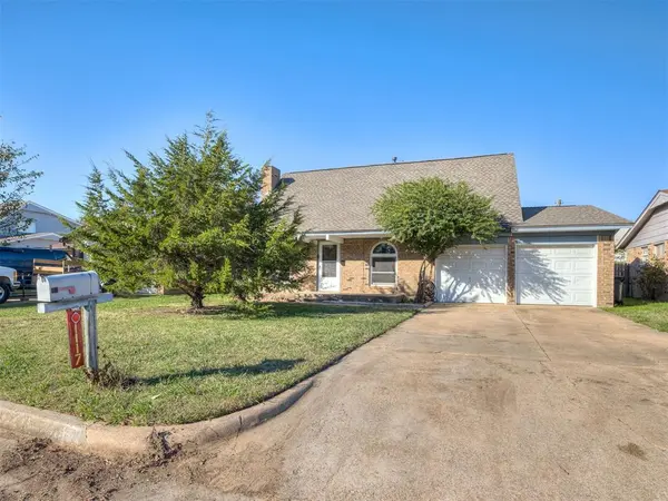 1117 Kings CT, Moore, OK 73160