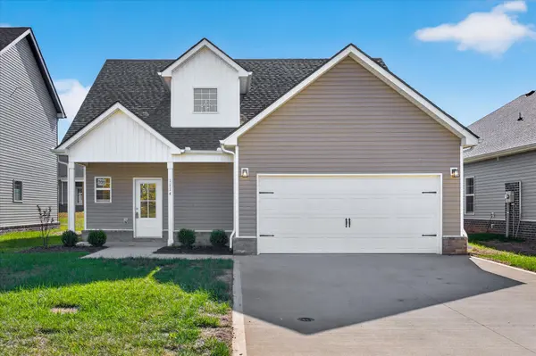 1114 Mary Lu Dr, Clarksville, TN 37042