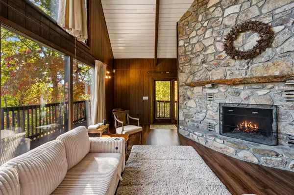 923 Stans Rd, Gatlinburg, TN 37738