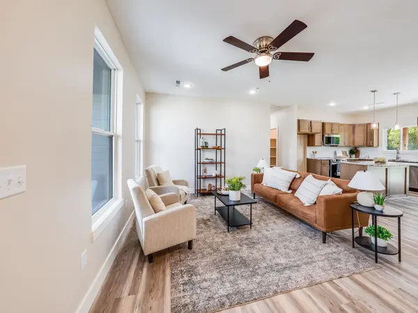 613 S sweetwater, Maize, KS 67101