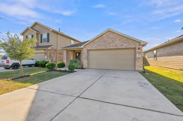 499 Apache Plum DR, Kyle, TX 78640