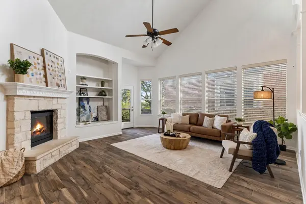 2313 Golden Gate Park Ave, Austin, TX 78732