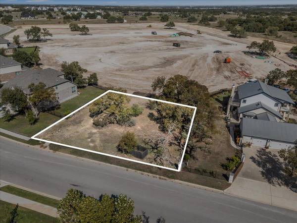 1301 Scenic Oaks DR, Georgetown, TX 78628