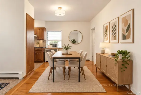 112 Walnut ST #1st Floor, Forest Hills, NY 11375