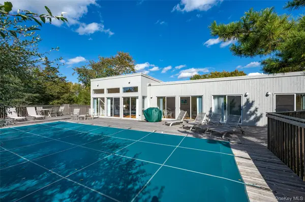 3 Meadow WAY, Westhampton Beach, NY 11978