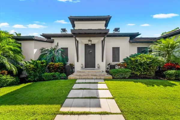 1207 SHARSWOOD LN, Sarasota, FL 34242