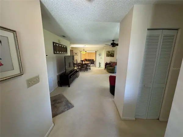 3054 CROWN HERON PT, Venice, FL 34293