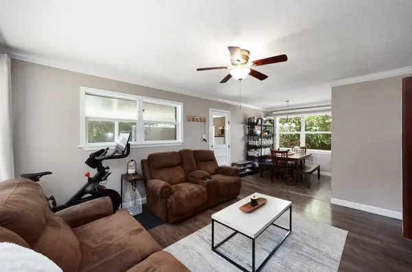 103 Cannon Dr, Lexington, TN 38351