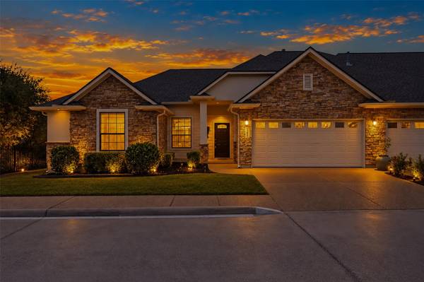4201 Wild Iris LN, Austin, TX 78727