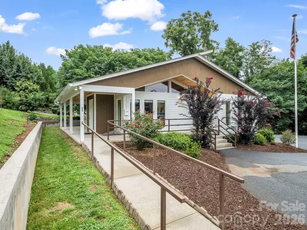 147 E Court ST, Rutherfordton, NC 28139