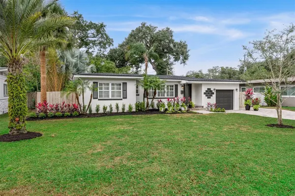 1316 NEWCASTLE DR, Orlando, FL 32806