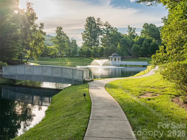 42 Millbrae LOOP #1617, Hendersonville, NC 28791