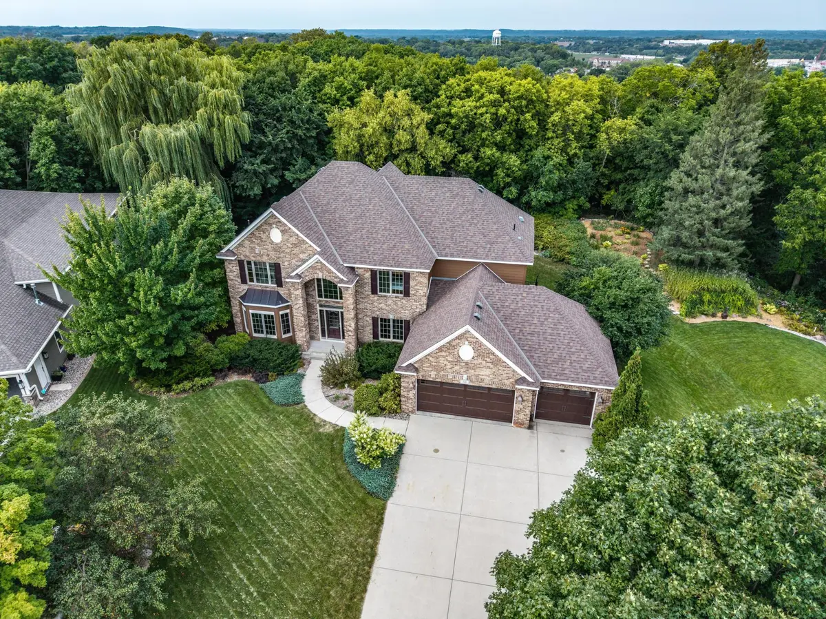 316 Arabian DR, Jordan, MN 55352