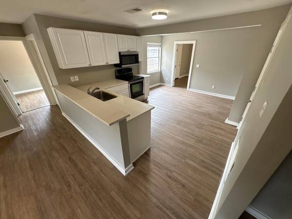 6703 Galindo ST, Austin, TX 78741