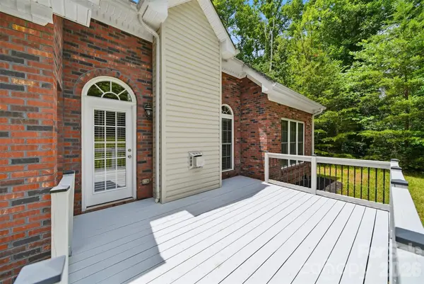 1110 Mayfield CIR NW, Conover, NC 28613