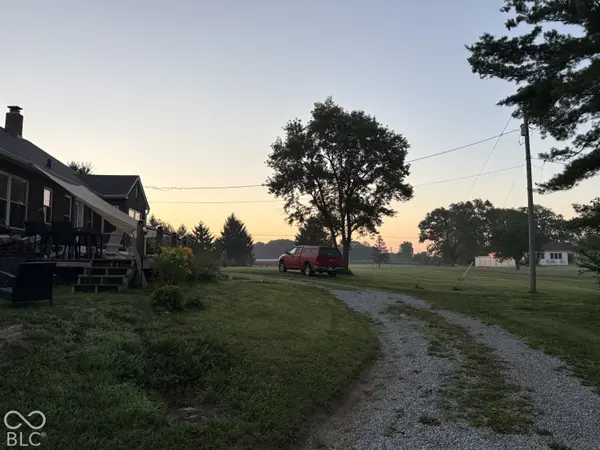 2070 S Us Highway 421, Zionsville, IN 46077
