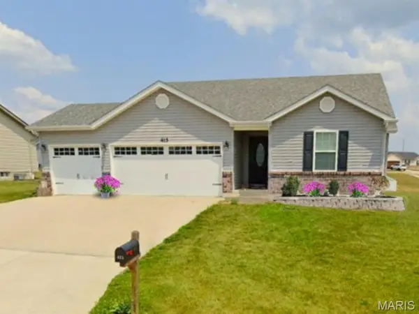 415 Split Rail DR, Wright City, MO 63390