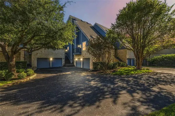 903 Cat Hollow Club DR #C-14, Spicewood, TX 78669