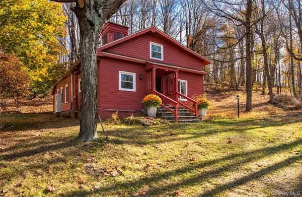 14 Nine Partners RD, Staatsburg, NY 12580