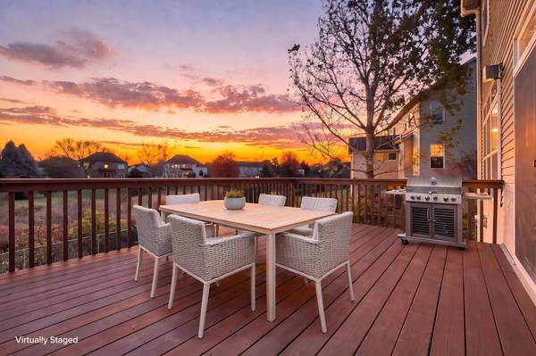 716 Woodland Hills BLVD, Victoria, MN 55386