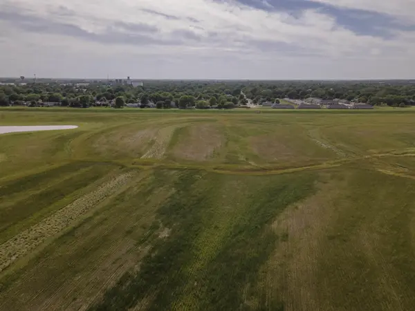Lot 2 Block C E Amber Ridge, Valley Center, KS 67147