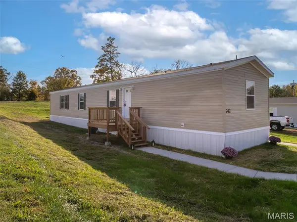 742 Smith ST, Truesdale, MO 63380