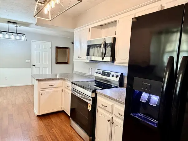 1135 Mockingbird CIR, Choctaw, OK 73020