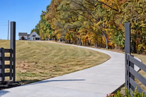8220 Cedar Grove Rd, Cross Plains, TN 37049