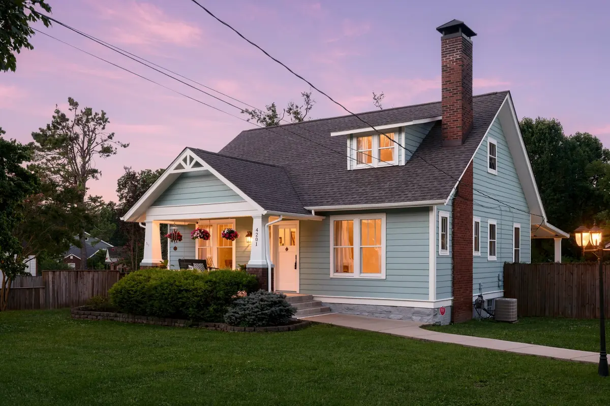4201 Burrus St, Nashville, TN 37216