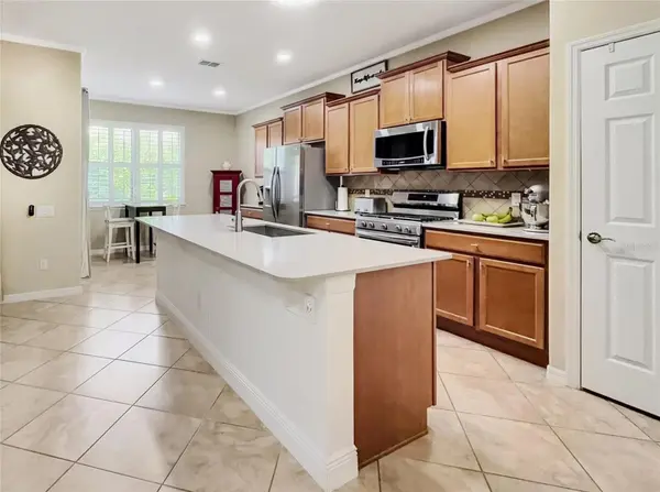 542 CORTEZ DR, Davenport, FL 33837