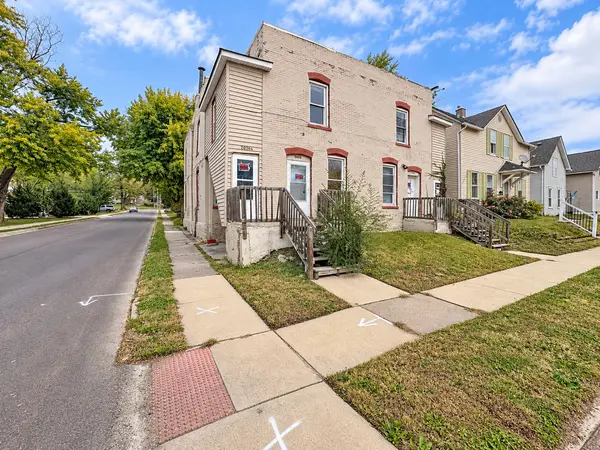 2024 W 6th ST, Davenport, IA 52802