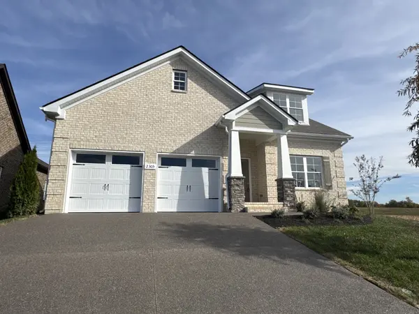 2305 Rockweather Dr, Murfreesboro, TN 37128